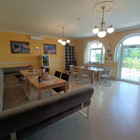 Villa Matis Guest house Balatonederics