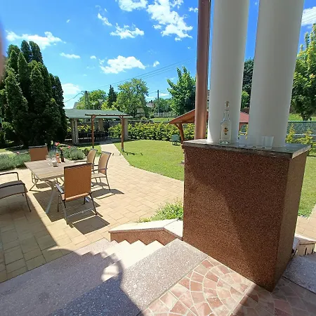 Matis Πανσιόν Balatonederics