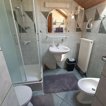 Matis Πανσιόν Balatonederics